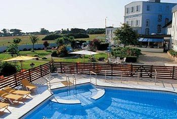 Hotel De La Pointe De Mousterlin 3*